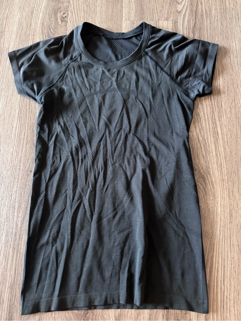Lululemon Swiftly Tech 6